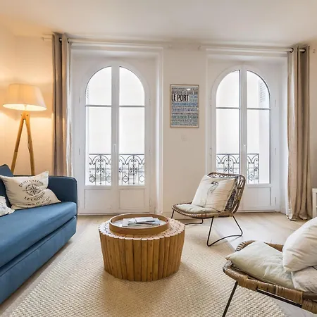 Au Centre Du Croisic Avec Vue Sur Le Port - Fr-1-306-1332 * ル・クロワジック